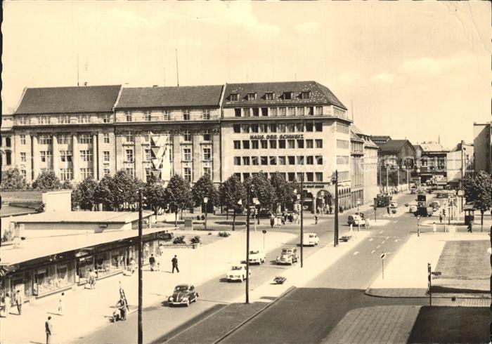 BERLIN  CITY Friedrichstr Ecke Unter den Linden