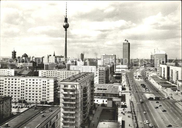 BERLIN  CITY Ostberliner City mit Fernsehturm