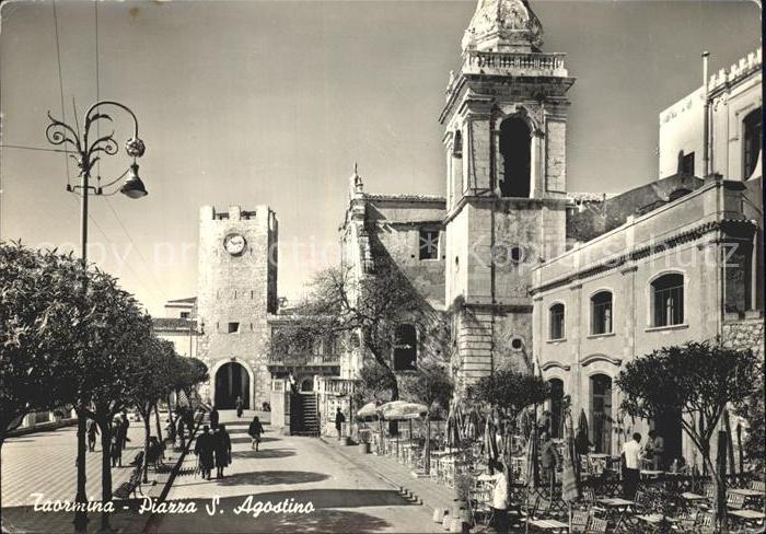 Taormina Sizilien Piazza San Agostino