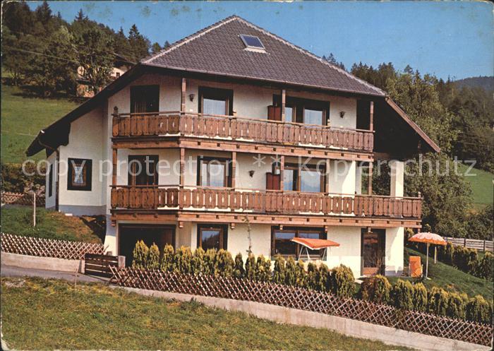 Moelten Suedtirol Appartementhaus Zum Tirolerheim