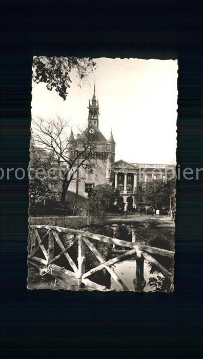 Toulouse Haute-Garonne Square Génèral de Gaulle Donjon du Capitole