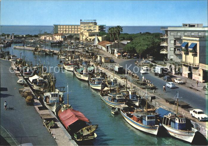 Terracina Hafen
