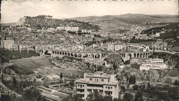 Constantine Algerien Fliegeraufnahme mit Viadukt