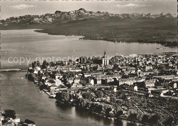 Konstanz Bodensee Fliegeraufnahme mit Alpen