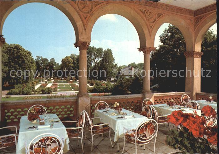 Baden Wien Clubhotel Baden Schloss Weikersdorf Terrasse