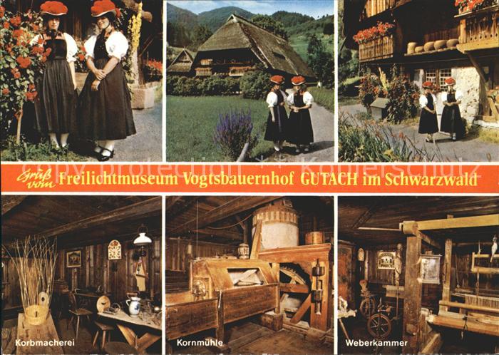 Gutach Breisgau Freilichtmuseum Vogtsbauernhof Kornmuehle Weberkammer Tracht