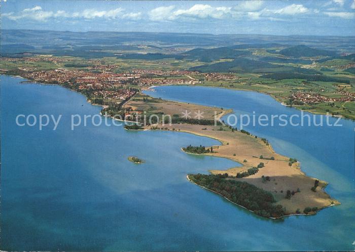 Radolfzell Bodensee Fliegeraufnahme mit Halbinsel Mettnau