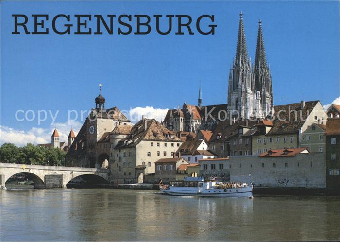 REGENSBURG Bayern Steinerne Bruecke und Dom