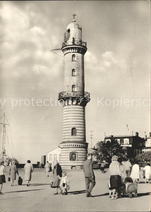 Leuchtturm Lighthouse Warnemuende Strandpromenade