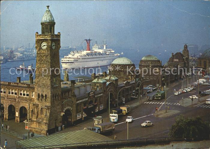 Faehre Ferry Bac Traghetto-- Hamburg St. Pauli-Landungsbruecken