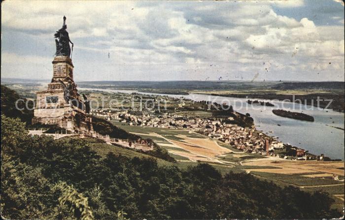 Ruedesheim Rhein Nationaldenkmal