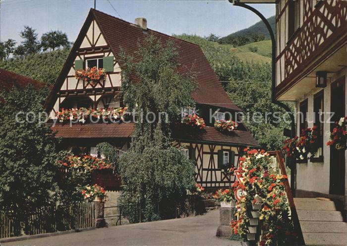 Sasbachwalden Ortspartie mit Fachwerkhaeuser