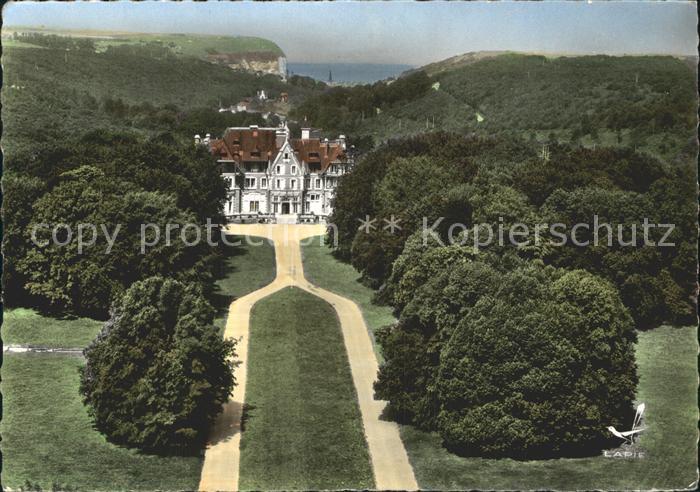 Froberville Fliegeraufnahme Caisse Reigionale de Securille Sociale Nancy