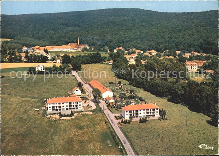 Passavant-la-Rochere Vue generale aerienne du village