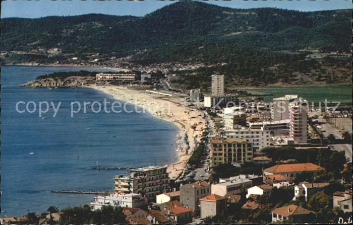 Le Lavandou Vue generale sur les nouveaus immeubles La Plage et la Pointe du Gou