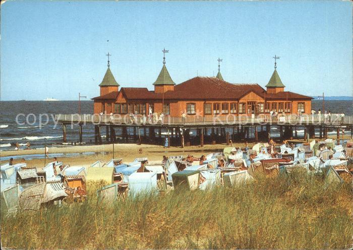 Ahlbeck Ostseebad Seebruecke und Strand