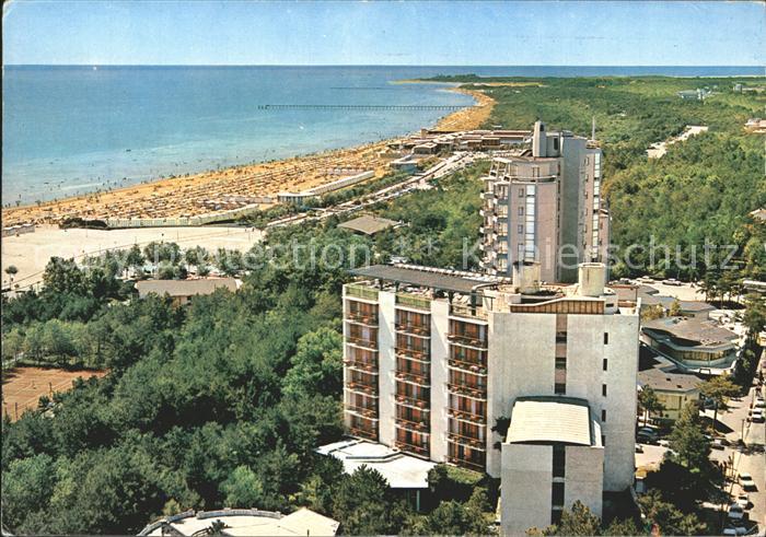 Lignano Fliegeraufnahme mti STrand