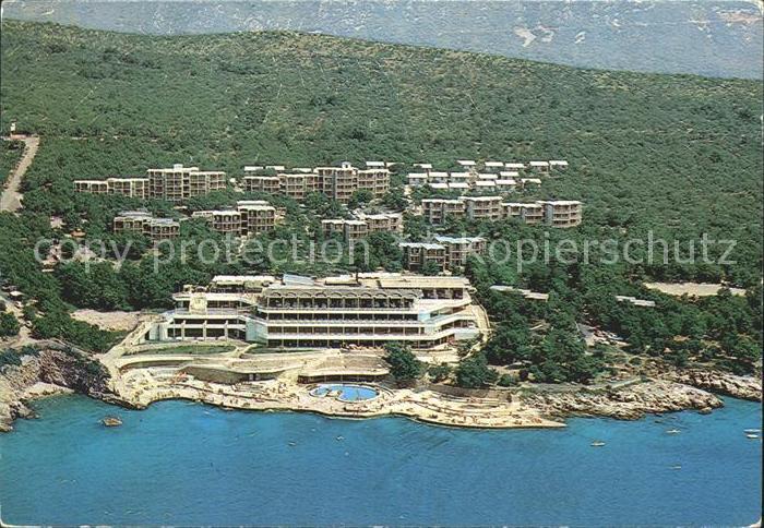 Zagori Fliegeraufnahme Hotelanlage