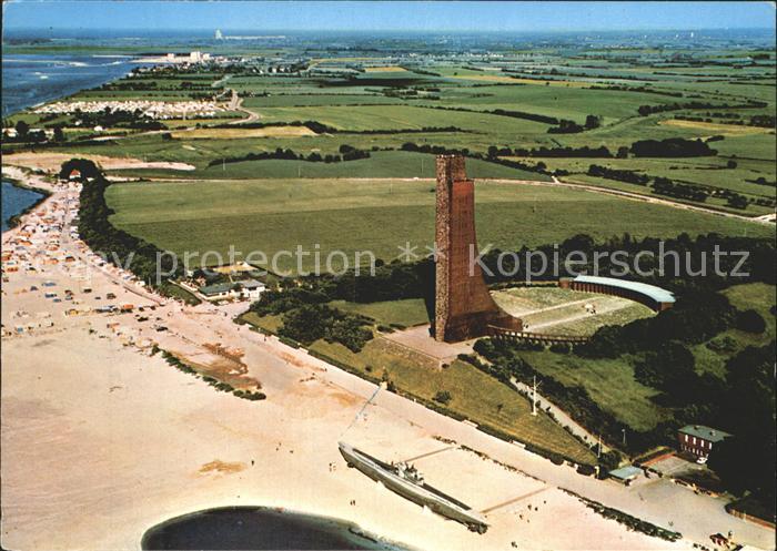 Laboe Fliegeraufnahme Marine Ehrenmal mit Strand
