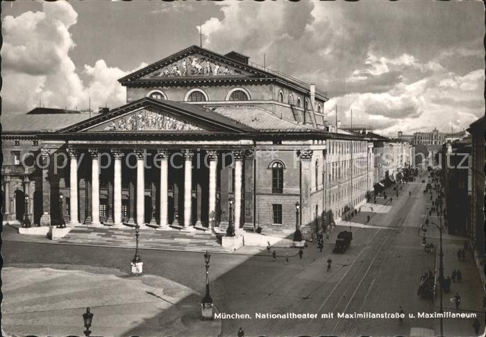 Muenchen Bayern Maximilianstrasse Maximilianeum Nationaltheater