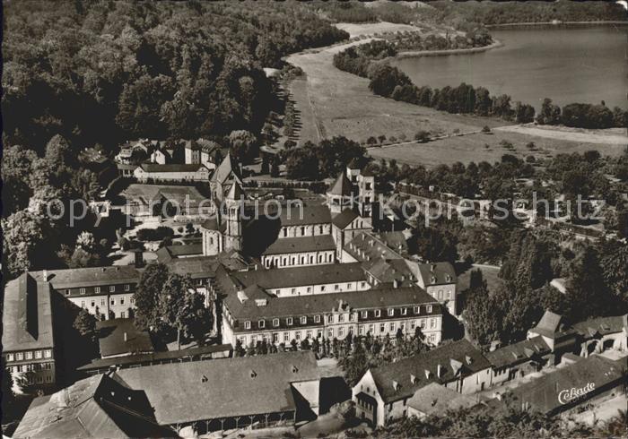 Maria Laach Glees Kloster Fliegeraufnahme