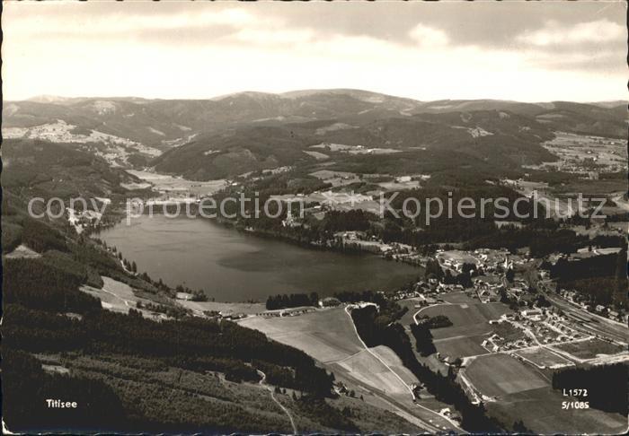 TITISEE Schwarzwald BW Schwarzwald Fliegeraufnahme