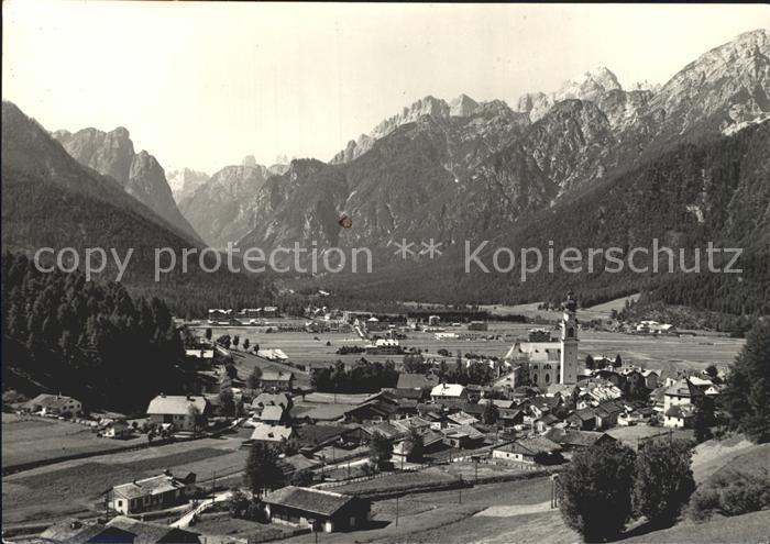 Dobbiaco Pustertal Suedtirol verso la Valle d Ampezzo Alpenpanorama