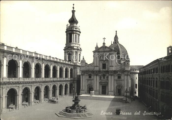 Loreto Ancona Piazza del Santuario