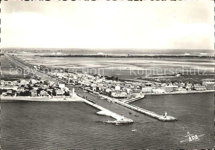 Le Grau-du-Roi Gard Fliegeraufnahme Hafen