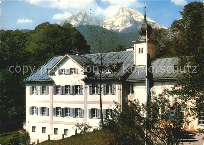 BERCHTESGADEN Bayern Lehrerheim Schloss Fuerstenstein mit Watzmann