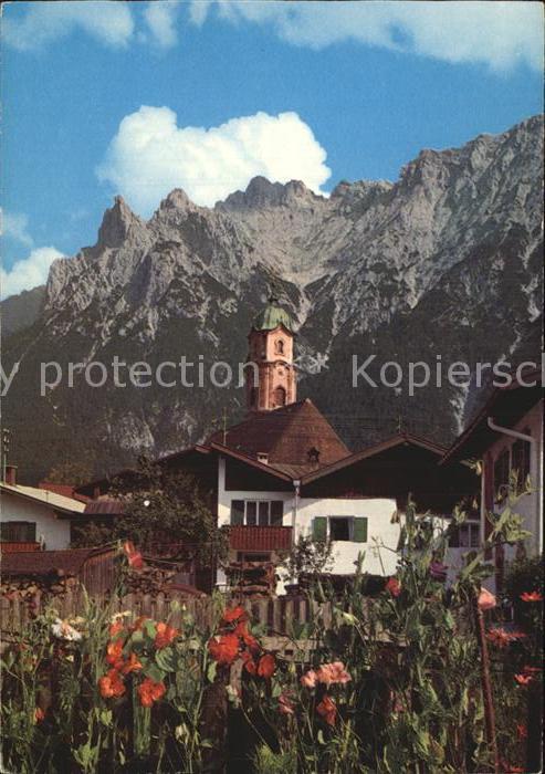 Mittenwald Bayern Teilansicht mit Karwendel