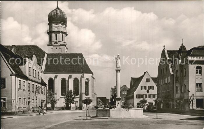 Schongau Marienplatz mit Pfarrkirche