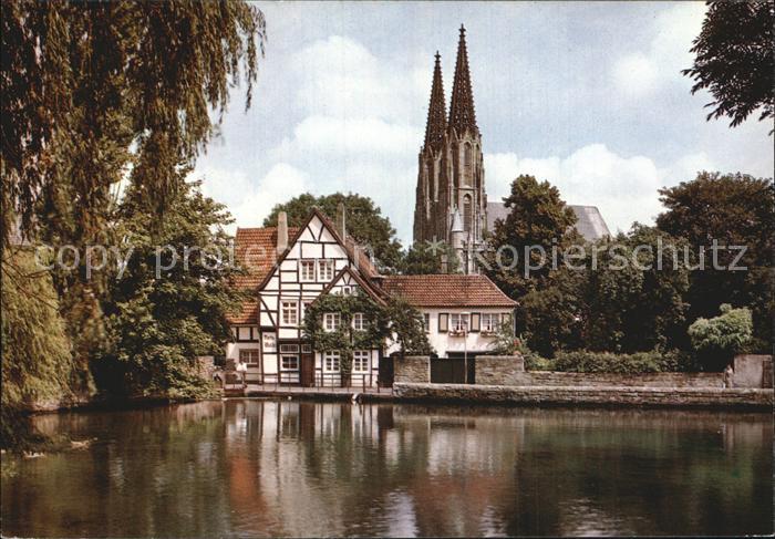 Soest Arnsberg Muehle am grossen Teich mit Wiesenkirche