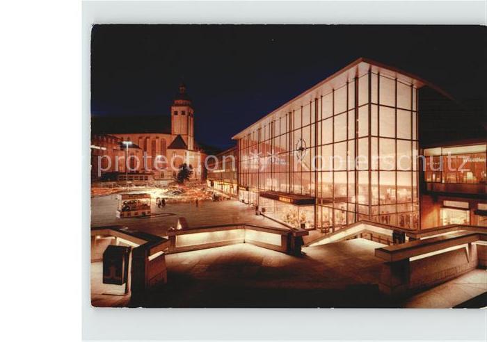 Koeln Rhein Hauptbahnhof aus Richtung Dom Terrasse