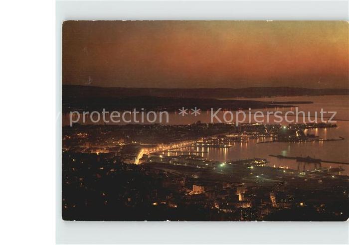 Trieste Panorama bei Nacht