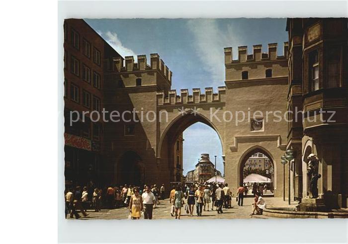 Muenchen Bayern Karlstor mit Brunnen Buber