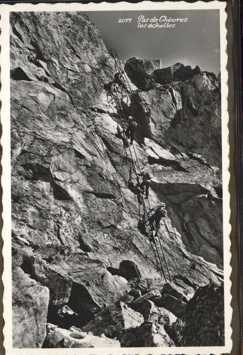 Bergsteigen Klettern Pas de Chevres Lausanne