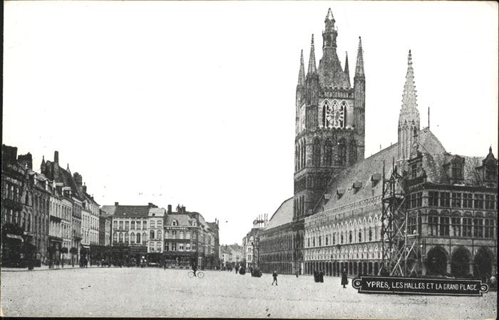 Ypern Ypres Halles Grand Place