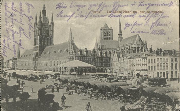 Ypern Ypres Place un jour de marche Kutschen