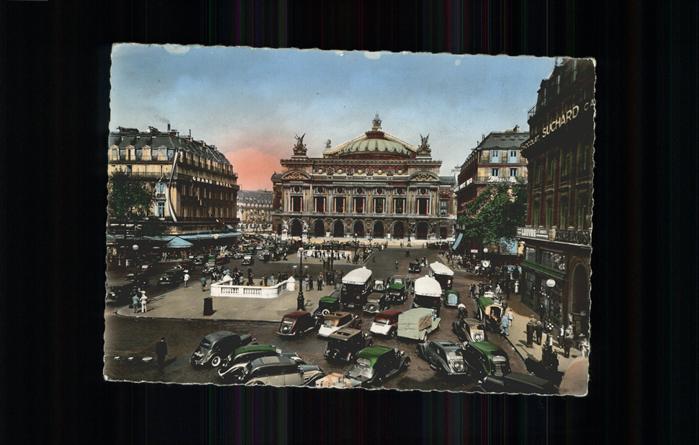 Paris Place de l_Opera