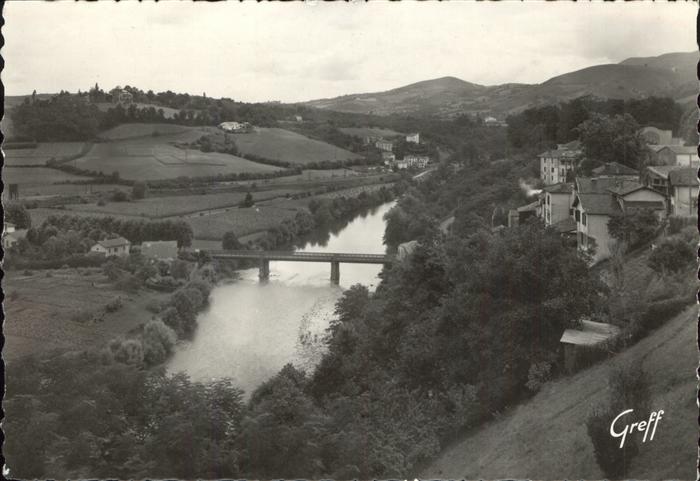 Cambo-les-Bains Vallee de la Nive Pont