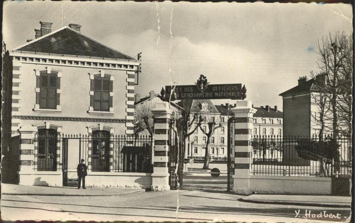 Melun Seine et Marne Ecole des Officiers de la Gendarmerie N