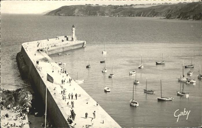 Binic Cotes d Armor La Jetee et la Pointe de Pordic