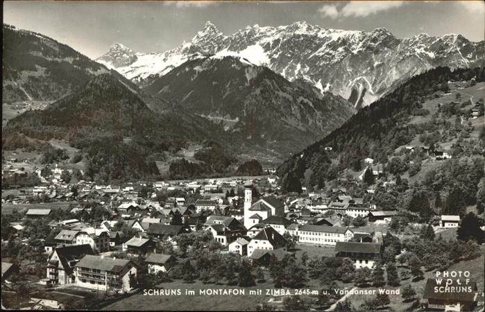 Schruns Vorarlberg Panorama mit Zimba und Vandanser Wand M