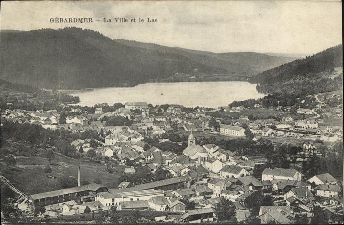 Gerardmer Vosges Vue sur la ville et le lac