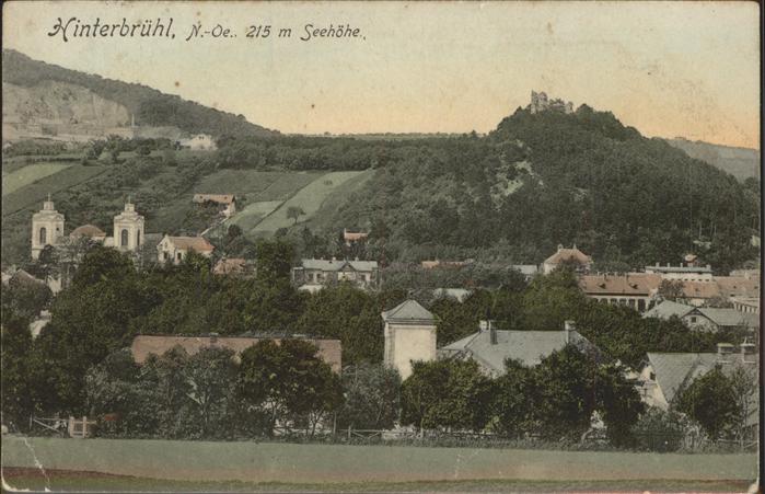 Hinterbruehl Niederoesterreich Teilansicht Burg