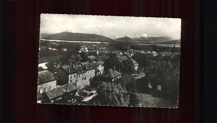 Ferney-Voltaire Vue generale avec panorama sur le Lac L