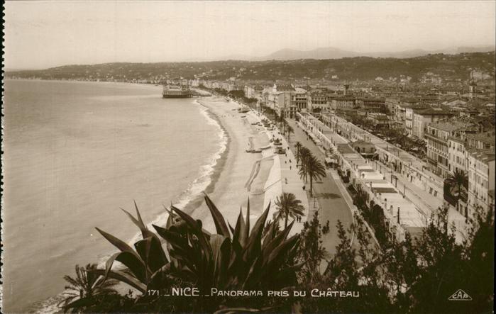 Nice Alpes Maritimes Panorama pris du Chateau plage Strand