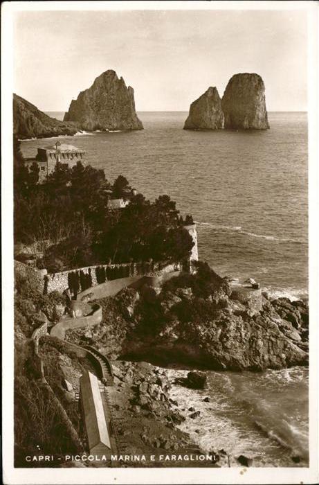 Capri Piccola Marina e Faraglioni
