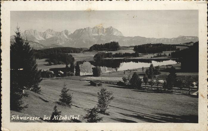 Kitzbuehel Tirol Panorama mit Schwarzsee und Alpenblick